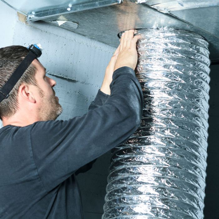 air duct technician